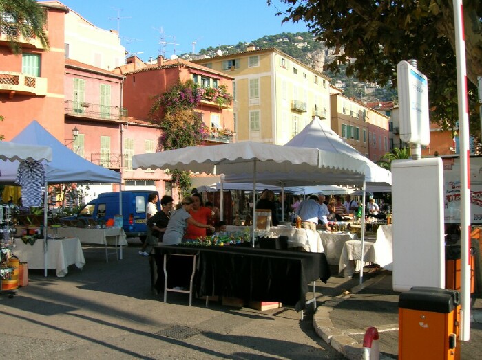 March� Villefranche-sur-Mer C�te d'Azur