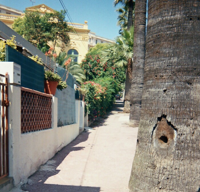 Trottoir Menton  c�te d'azur