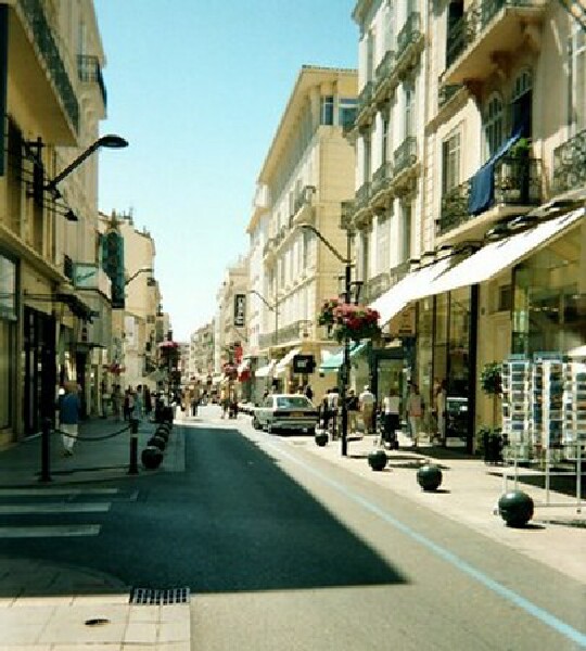 Rue Antibes cannes