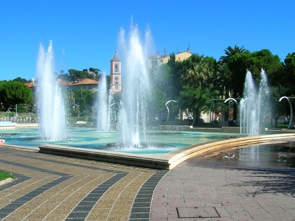 fontaine jardin albert 1er nice c�te d'azur