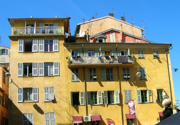 facade Vieux nice c�te d'azur