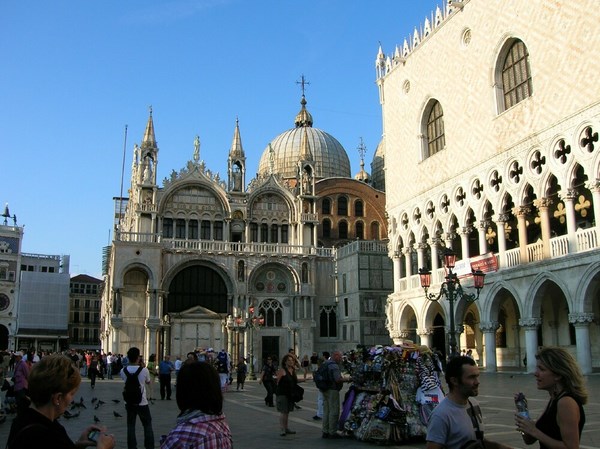   La Piazzetta Venise