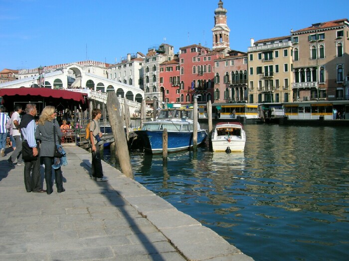  Station Vaporetto Pont Rialto Venise