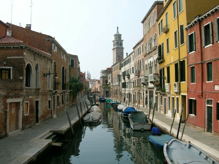 Rio San Barnaba Venise