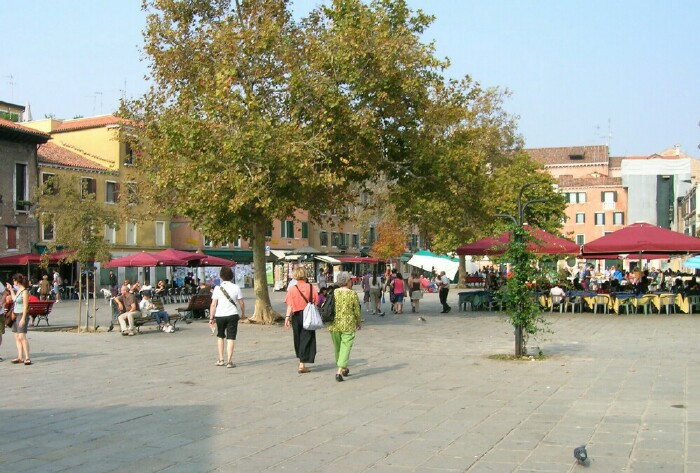 Campo Santa Margherita Venise
